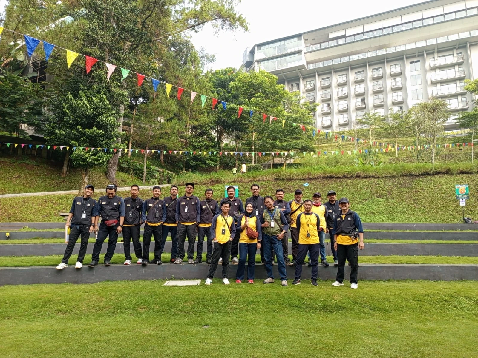 Paket Team Building Lembang Navigasi Outdoor Activity