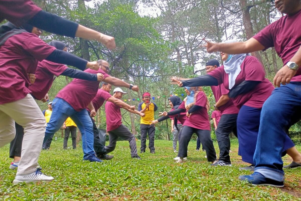 Team Building-Navigasi